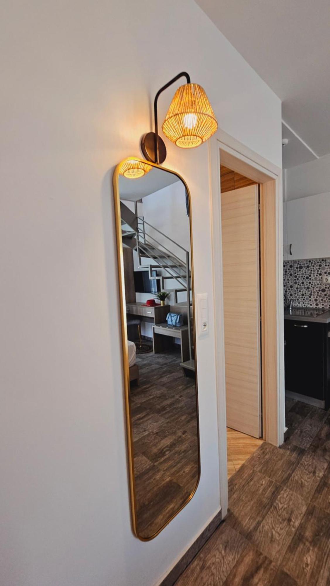 Niriides Boutique Suites Nea Vrasna Ngoại thất bức ảnh